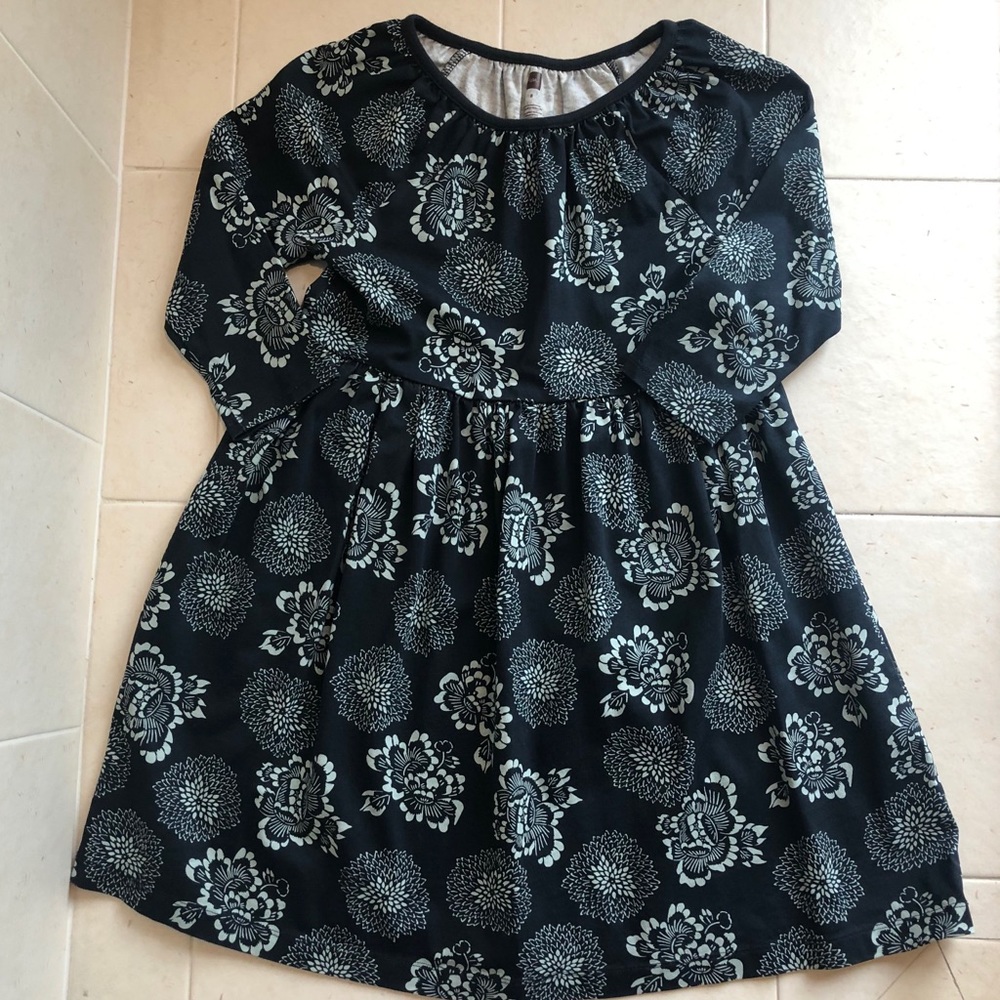 Girls’ floral tea dress